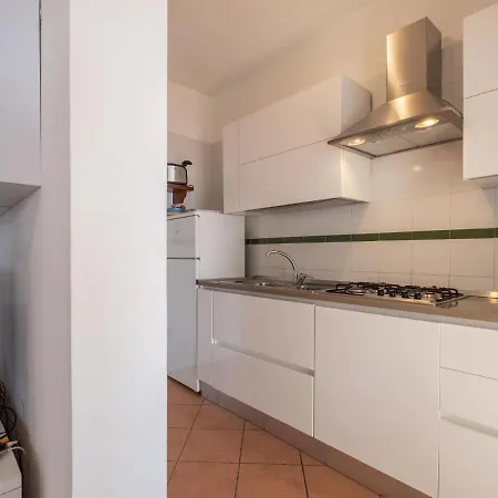 Picturesque Flat With Sea View * Geremeas