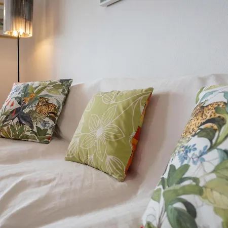 Picturesque Flat With Sea View