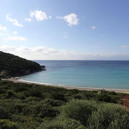 Apartment Picturesque Flat With Sea View