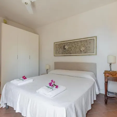 Picturesque Flat With Sea View Apartment *